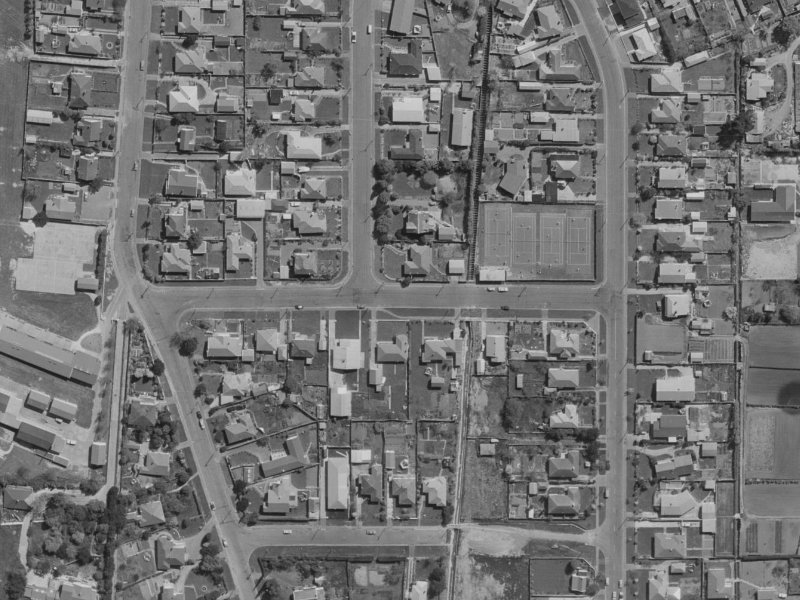 6A Roscoe Street from the air, 1970-1974
