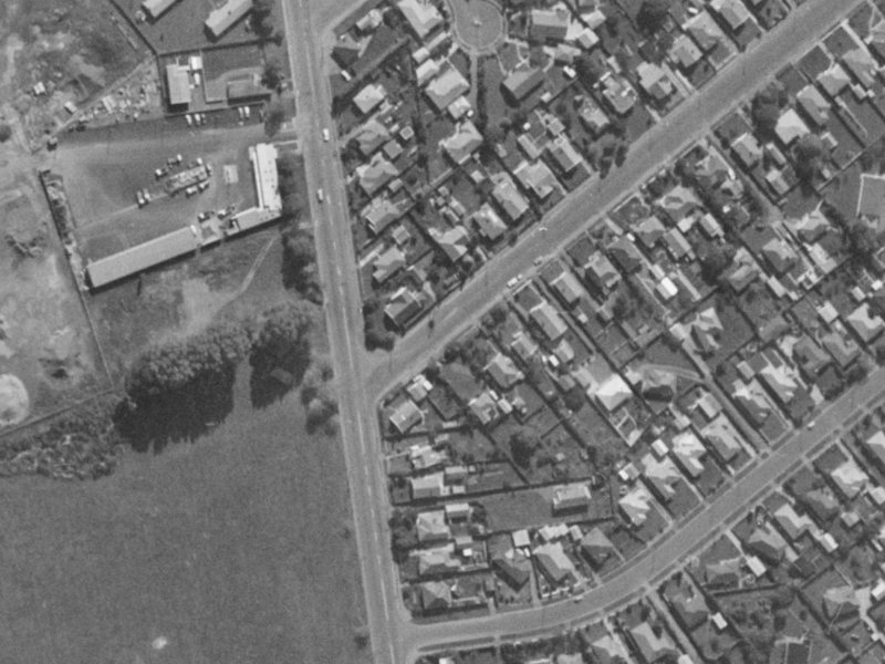 10 Conway Street from the air, 1970-1974
