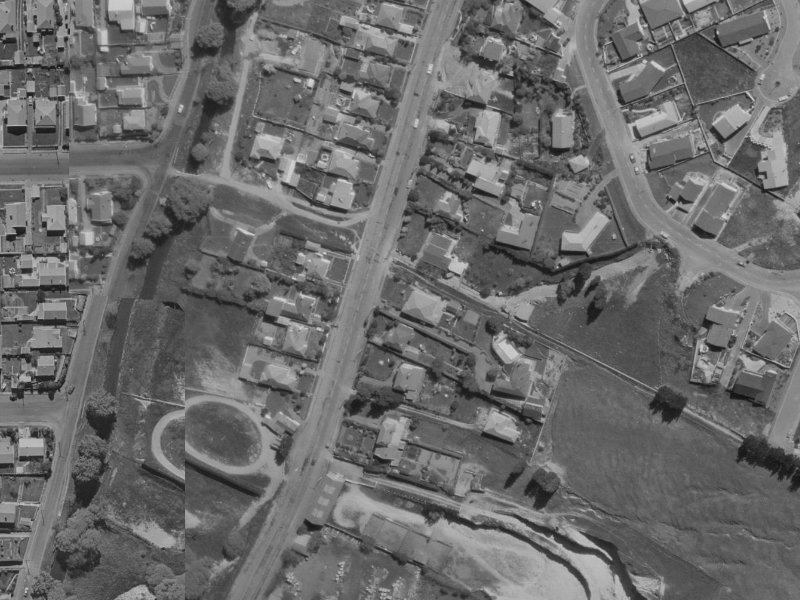 120 Centaurus Road from the air, 1970-1974