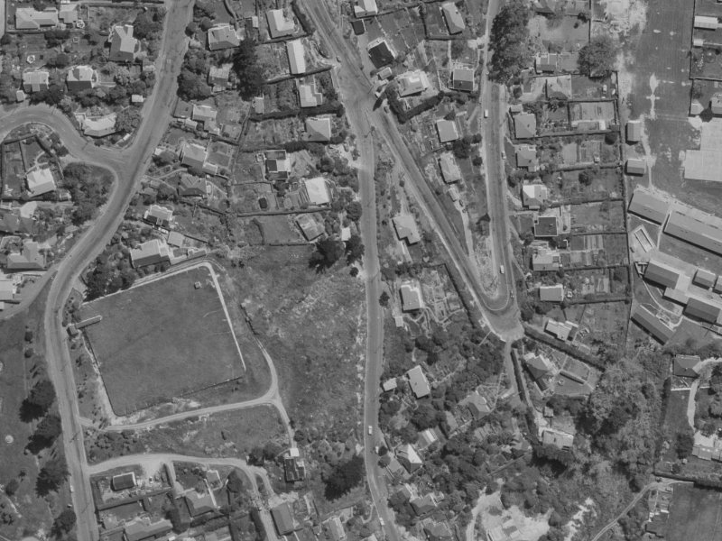 16 Aotearoa Terrace from the air, 1970-1974