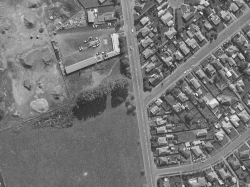 48-44 Lyttelton Street from the air, 1970-1974