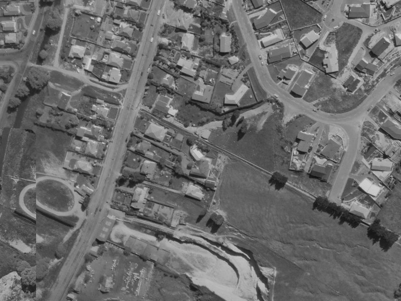 122B 122B from the air, 1970-1974