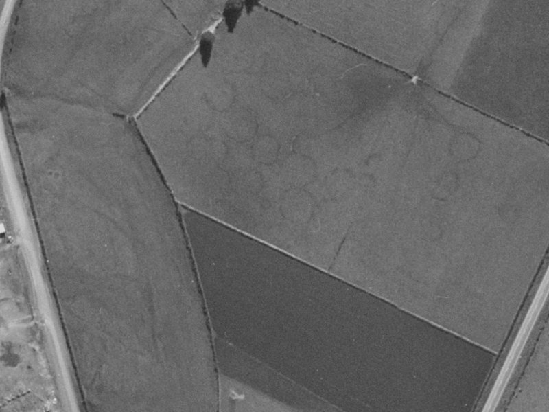 40 Sholto Duncan Crescent from the air, 1970-1974