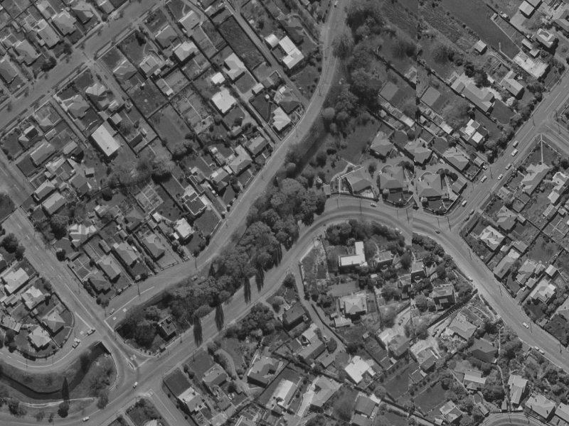 237 Ashgrove Terrace from the air, 1970-1974
