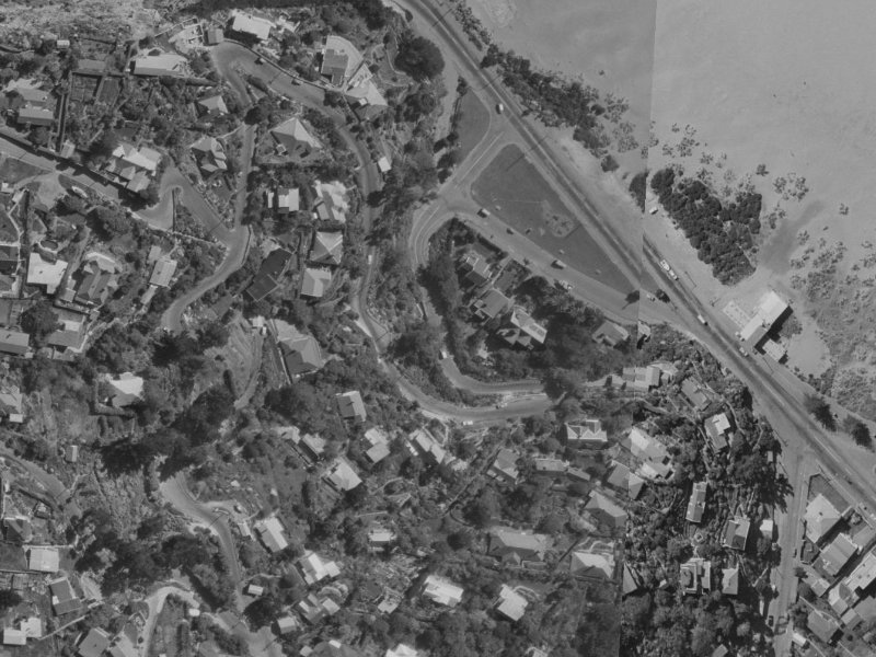 32–48 Clifton Terrace from the air, 1970-1974