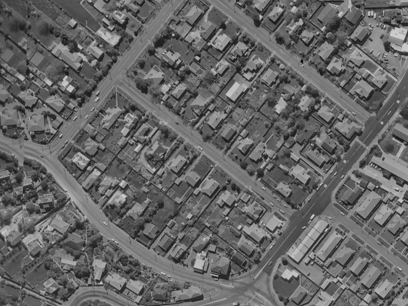 5 Woodbridge Road from the air, 1970-1974