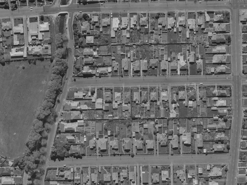 18 Corson Avenue from the air, 1970-1974