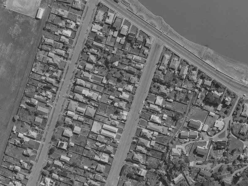 12 Bay View Road from the air, 1970-1974