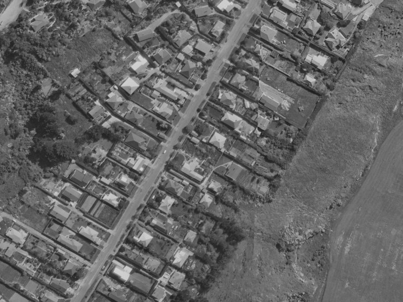 59 Moncks Spur Road from the air, 1970-1974