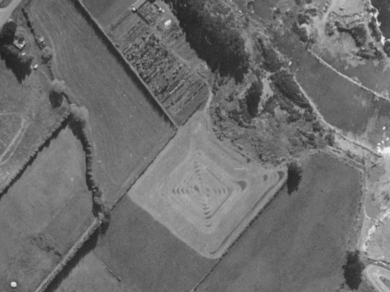 56 John Holmes Road from the air, 1970-1974