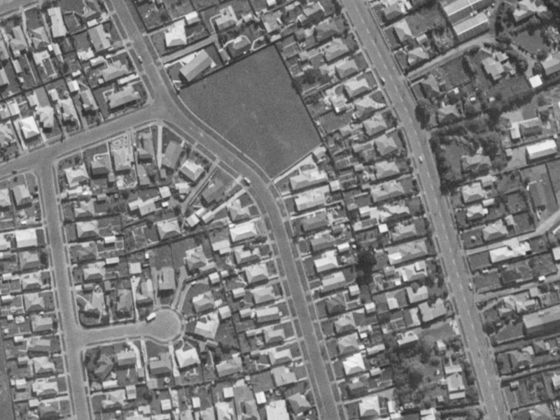27 Rydal Street from the air, 1970-1974