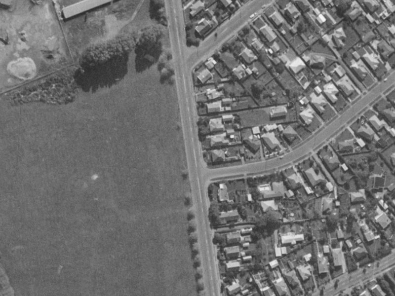 34 Lyttelton Street from the air, 1970-1974
