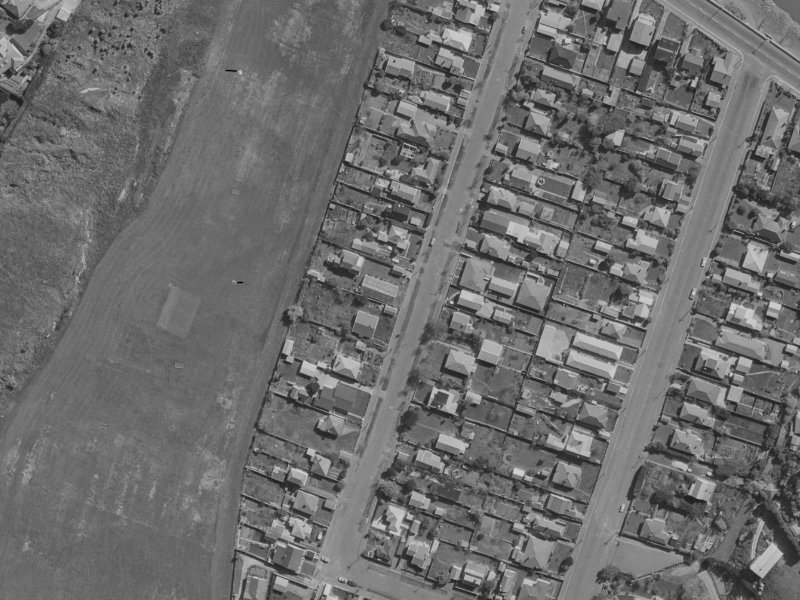 38 Wakatu Avenue from the air, 1970-1974