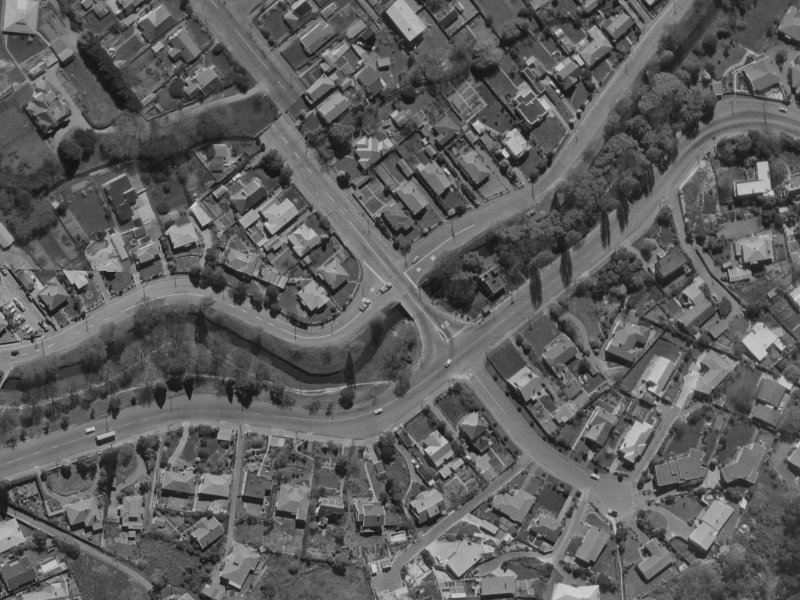 215 Ashgrove Terrace from the air, 1970-1974