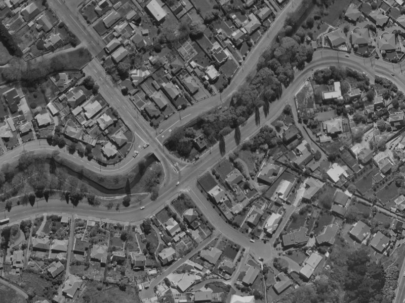 219 Ashgrove Terrace from the air, 1970-1974