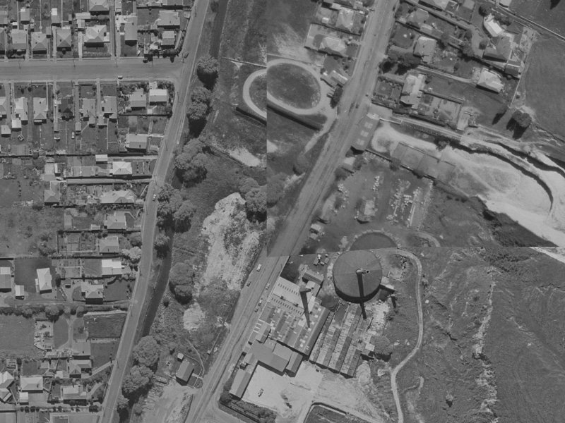 89 Centaurus Road from the air, 1970-1974