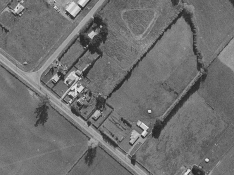 4 Liquidamber Street from the air, 1970-1974