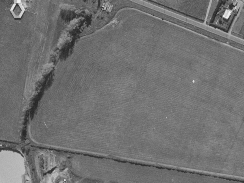 8 Riverton Terrace from the air, 1970-1974