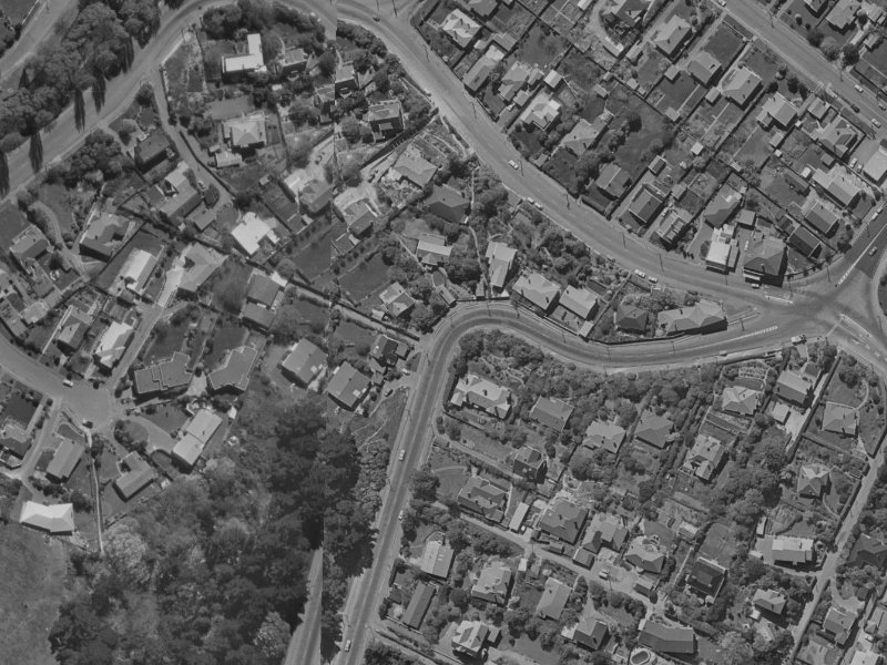14 Dyers Pass Road from the air, 1970-1974
