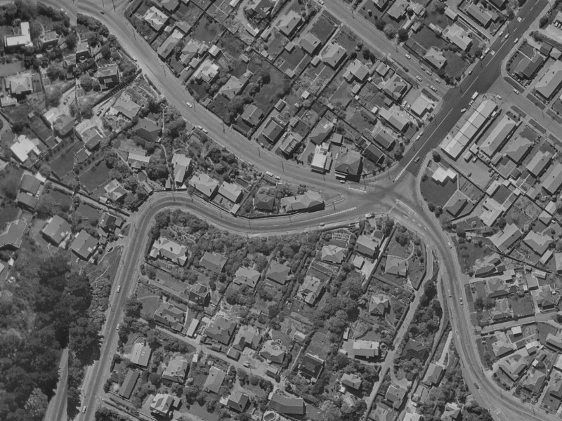 4 Dyers Pass Road from the air, 1970-1974