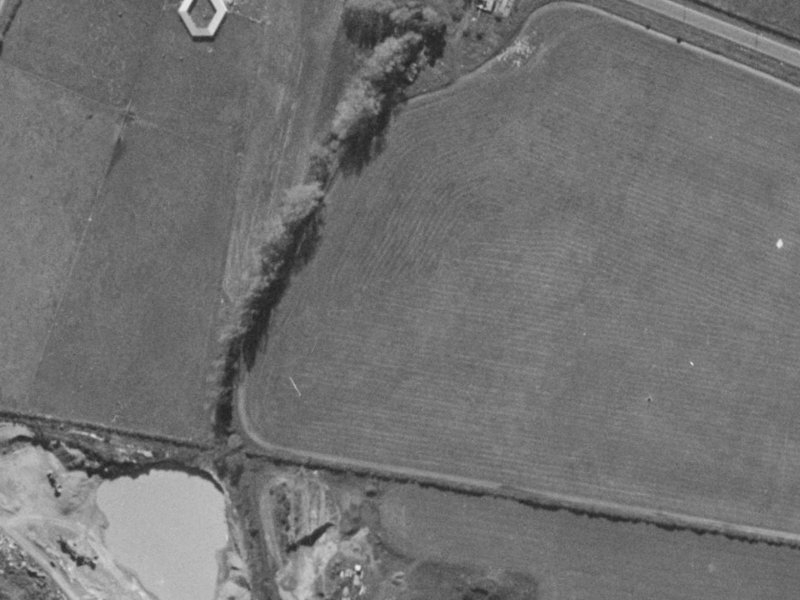 9 Riverton Terrace from the air, 1970-1974