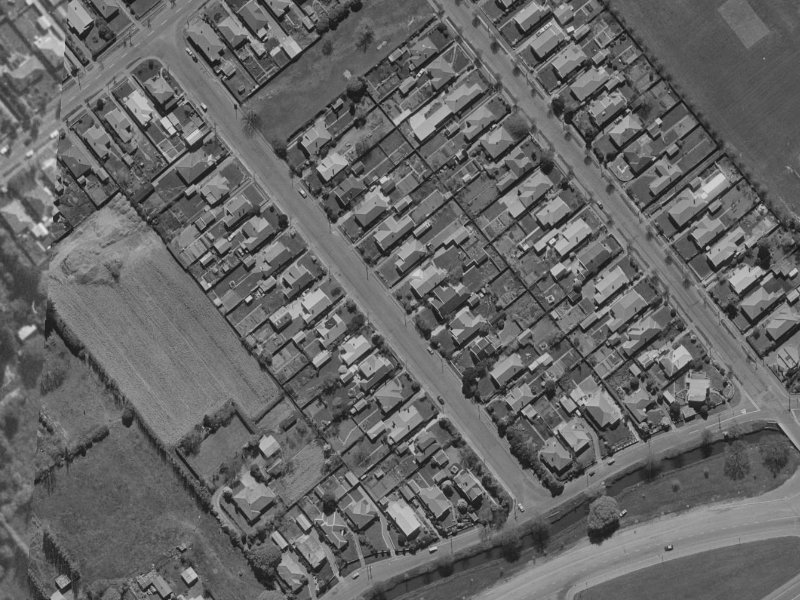 26 Cashmere View Street from the air, 1970-1974