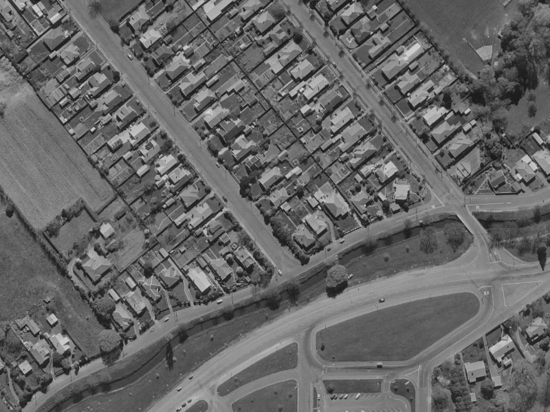 10 Cashmere View Street from the air, 1970-1974