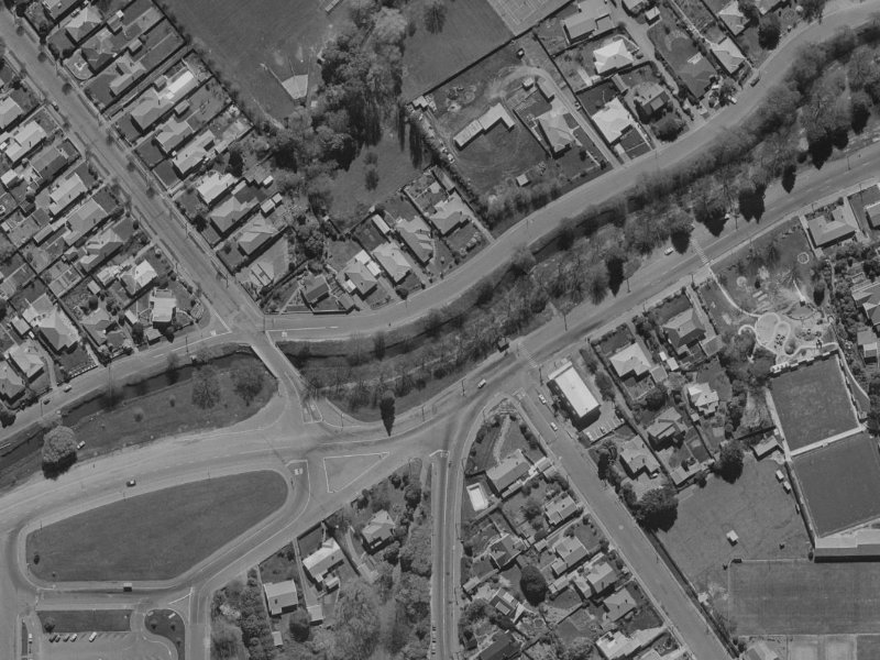 125 Ashgrove Terrace from the air, 1970-1974