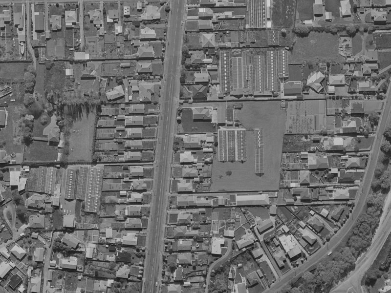 38 Birdwood Avenue from the air, 1970-1974