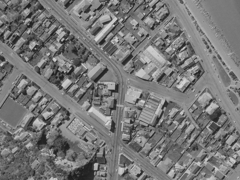 3 Wakefield Avenue from the air, 1970-1974
