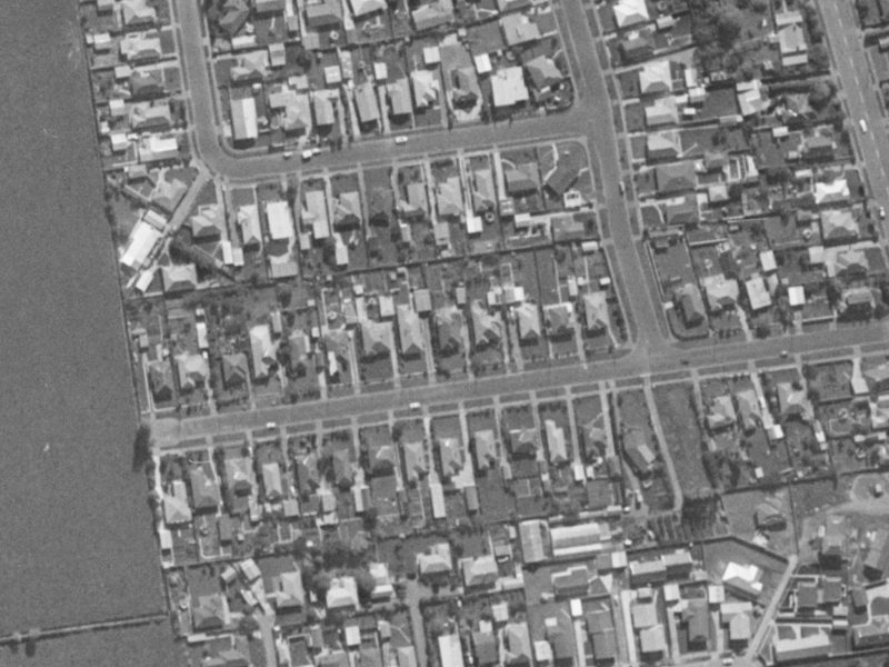 16 Leistrella Road from the air, 1970-1974