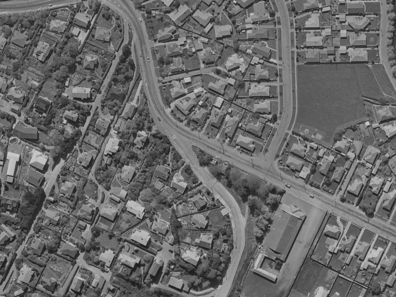 25 Centaurus Road from the air, 1970-1974