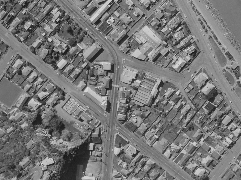 13 Wakefield Avenue from the air, 1970-1974