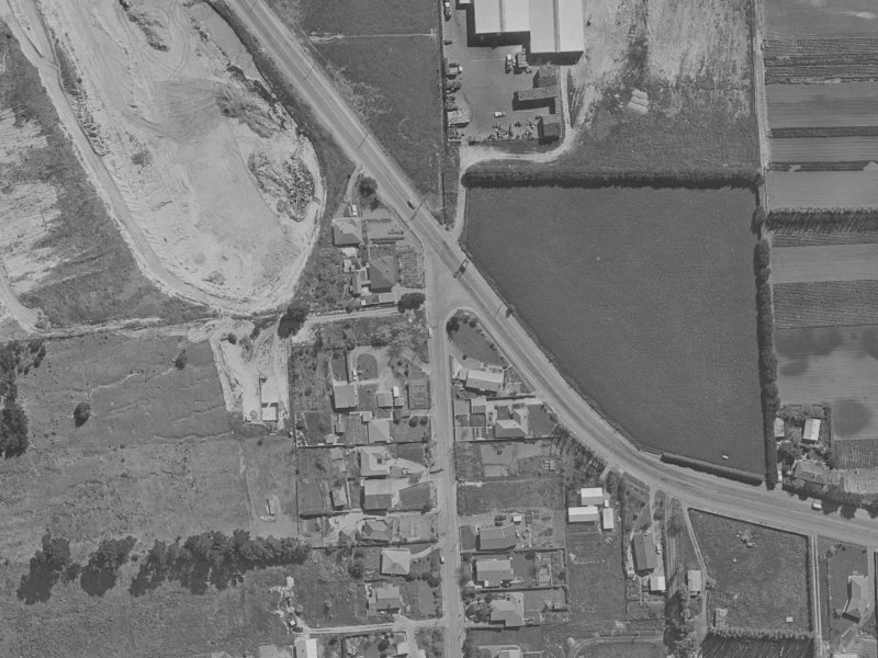 4A Avoca Valley Road from the air, 1970-1974
