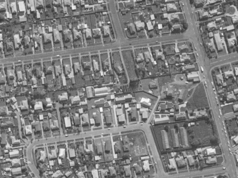 9B Leistrella Road from the air, 1970-1974