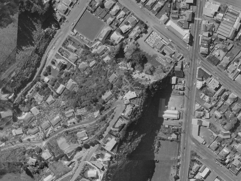72 Richmond Hill Road from the air, 1970-1974