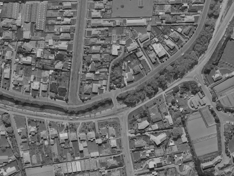 25 Eastern Terrace from the air, 1970-1974