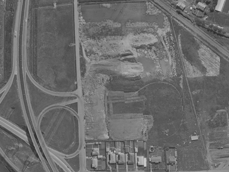 7 Wendy Place from the air, 1970-1974