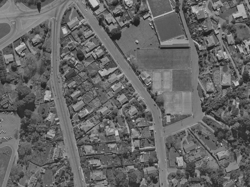 12 Valley Road from the air, 1970-1974