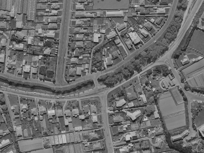 26 Eastern Terrace from the air, 1970-1974