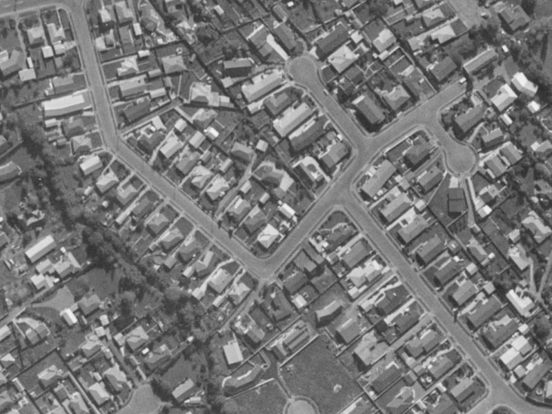 10 Palmside Street from the air, 1970-1974