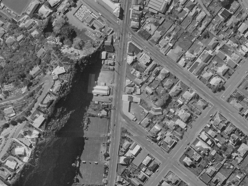 35 Wakefield Avenue from the air, 1970-1974