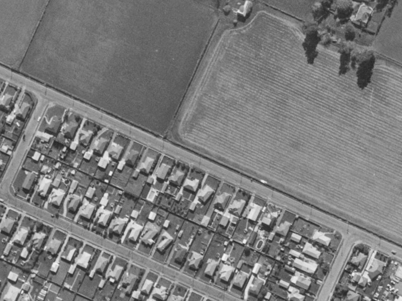 20 Dunbars Road from the air, 1970-1974