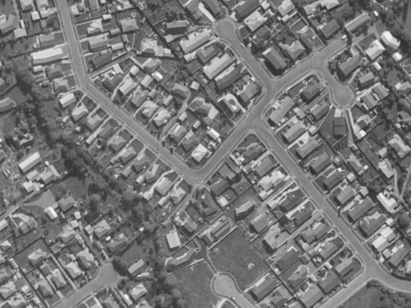 4 Palmside Street from the air, 1970-1974