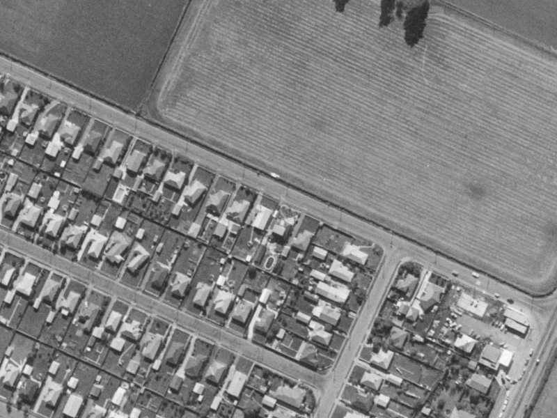 17 Dunbars Road from the air, 1970-1974