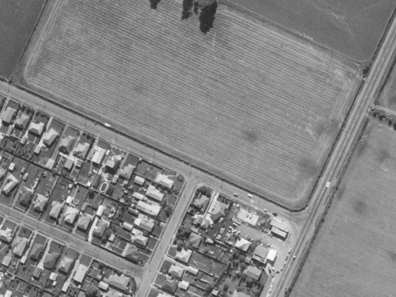 6 Te Pihopa Way from the air, 1970-1974