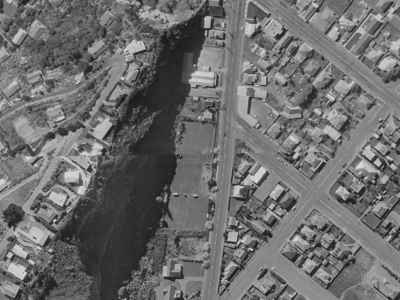 42 Wakefield Avenue from the air, 1970-1974