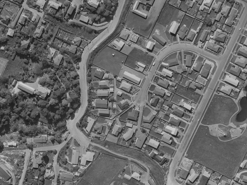 28 Glamis Place from the air, 1970-1974