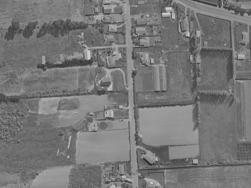 26 Avoca Valley Road from the air, 1970-1974