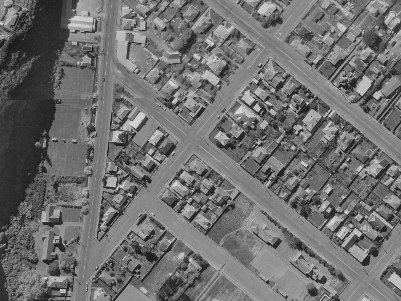 9 Wiggins Street from the air, 1970-1974